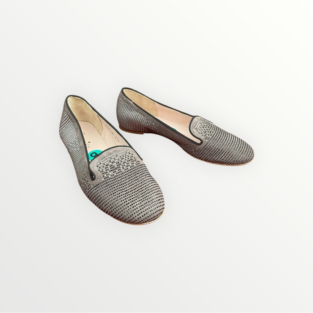 NEW Ferca 81 Gray Women's Suede Leather Rhonestone Loafers Size US 8